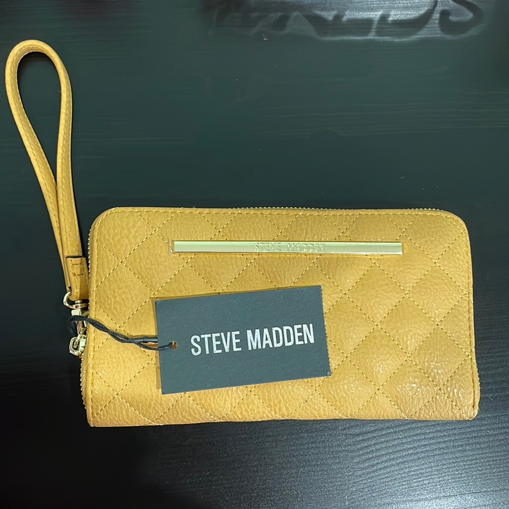 Steve Madden zip around wallet in mustard.